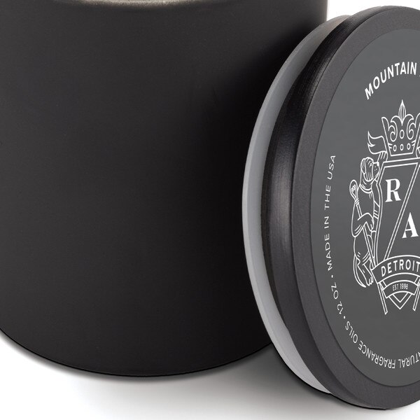 Mountain Aire 12 oz Candle